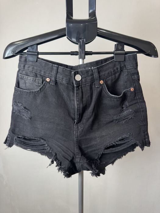 Джинсовые шорты размер М