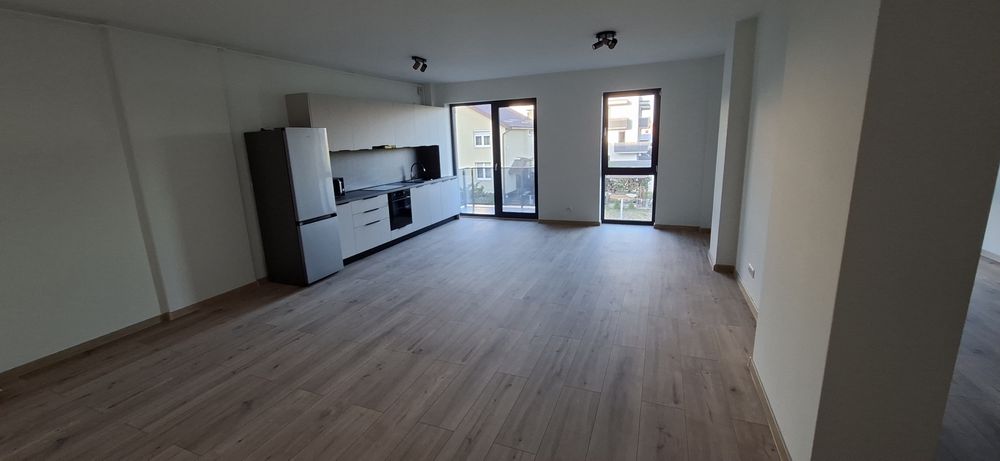 Închiriez apartament str. Traian Vuia, nr. 21, cartierul Someseni, jud. Cluj