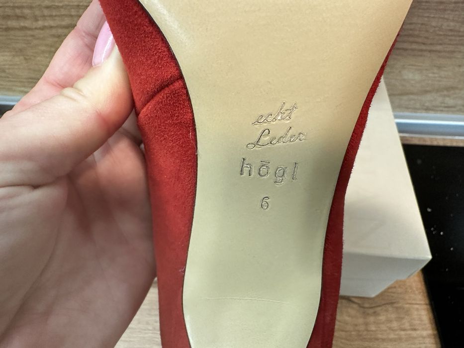 Дамски обувки на ток Hogl