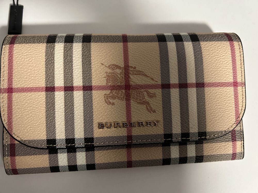 Portofel burberry oferta ‼️ Pantelimon • 