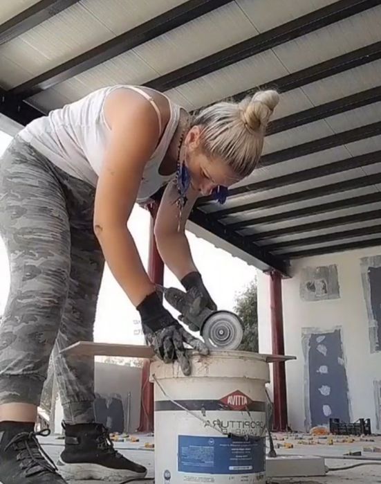 Renovari interioare și exterioare