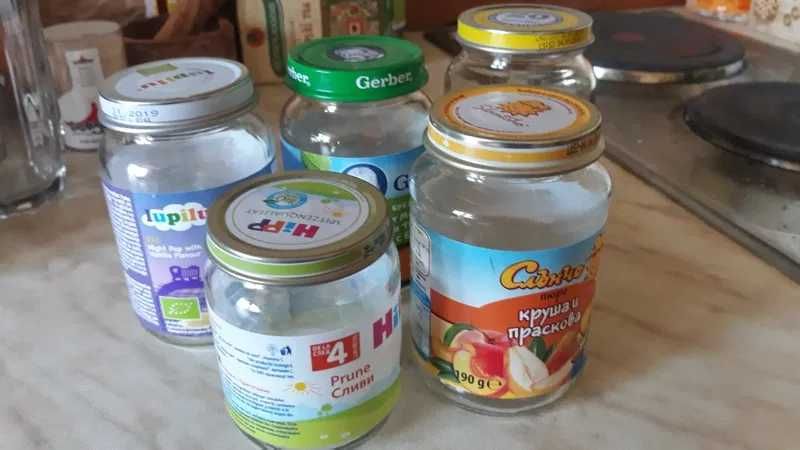 Стъклени бурканчета