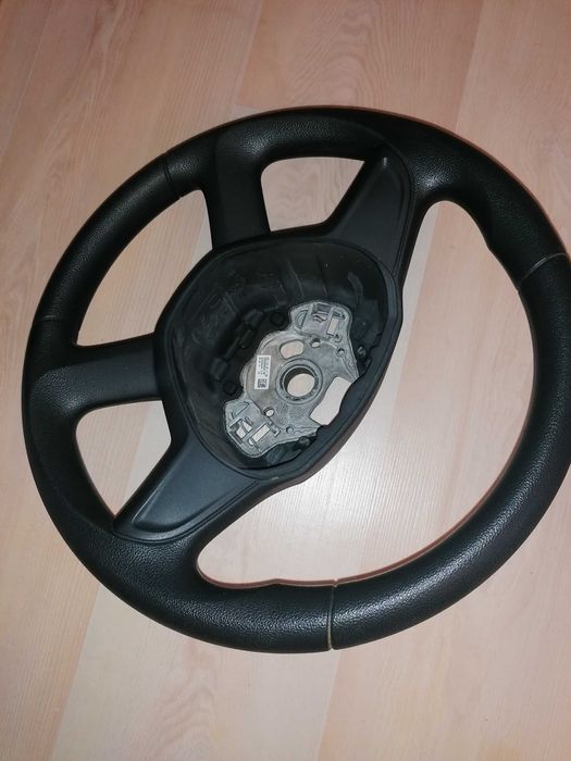 Предна шофьорска седалка за РЕНО Каптюр и Тойота Айго и волани