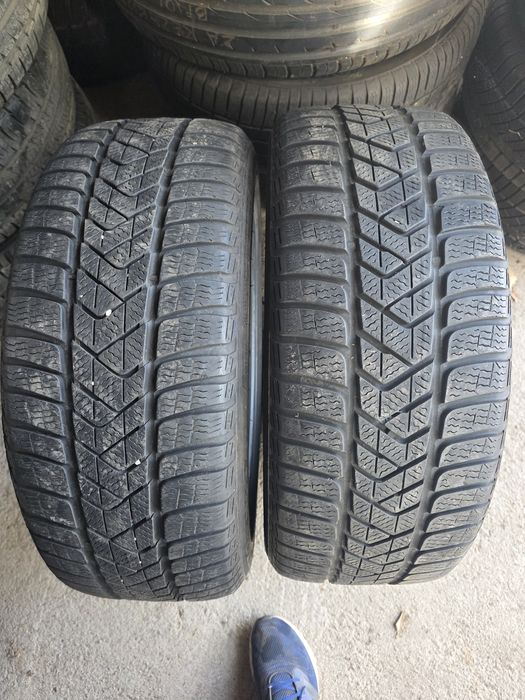 Pirelli  225.45.18