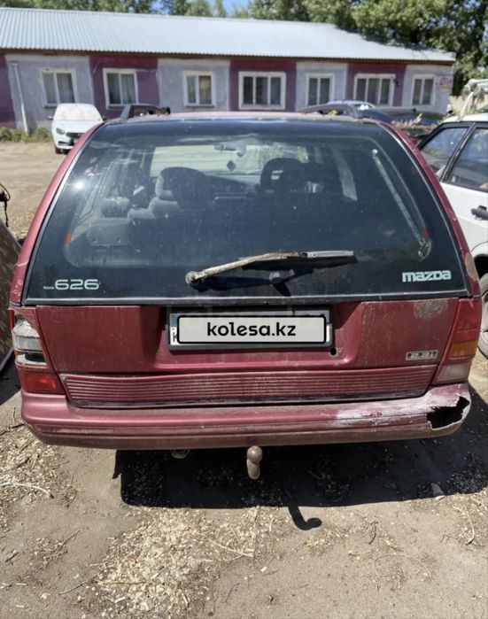 Mazda 626 Универсал , 1992 года
