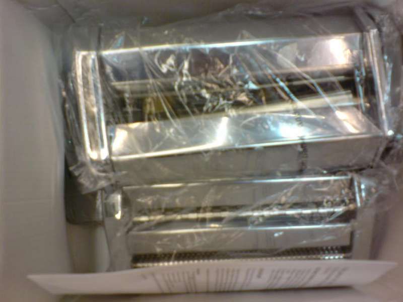 Машина за приготвяне на домашна прясна паста Inox. Нови !