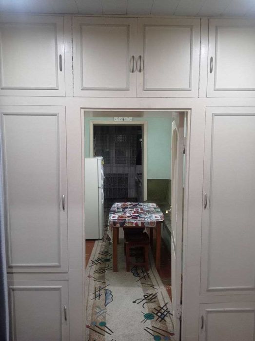 Срочно продается 3 х комнатная квартира в Шайхантахурском р-не.