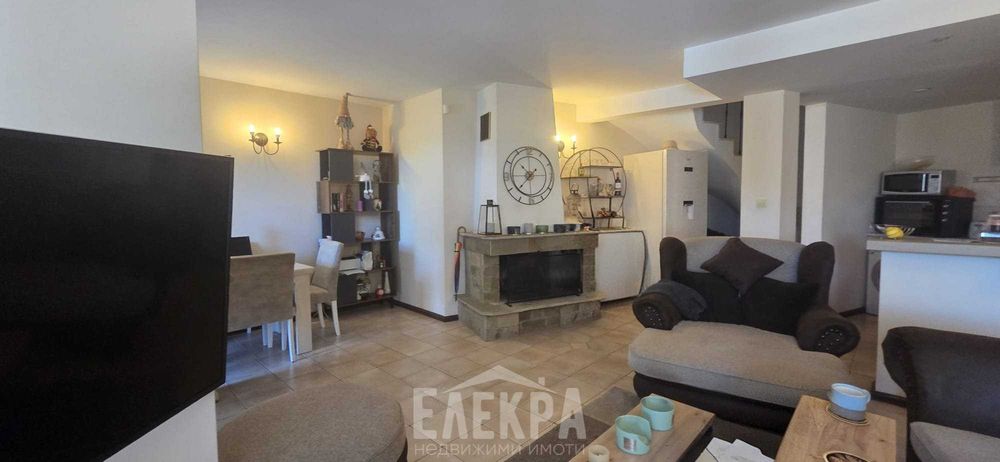 Продава се Къща в Варна, Център - 168 кв.м за 425 €/кв.м - Снимка #1