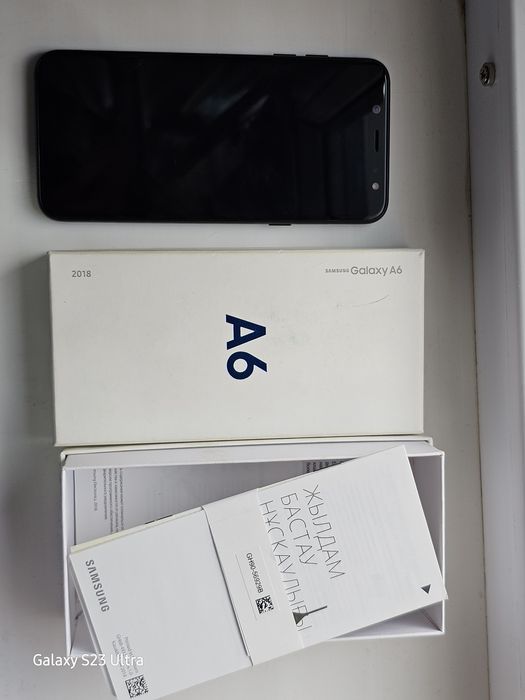 Samsung a6 32gb.