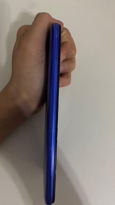 Продам мобильный телефон