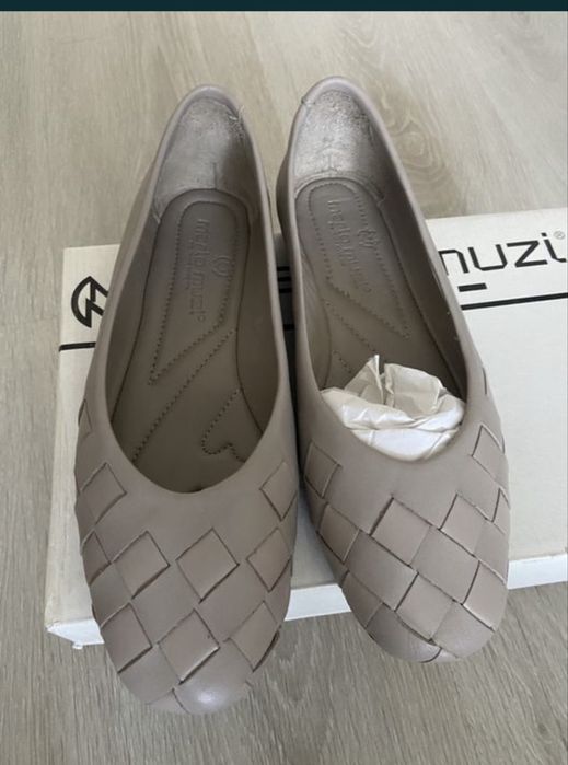 Новые кожаные балетки 37 р