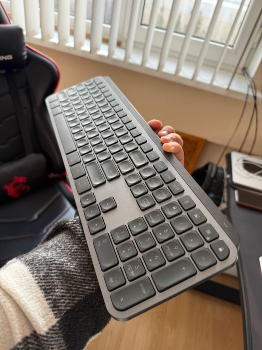 Продам клавиатуру Logitech MX Keys S (Gray)
