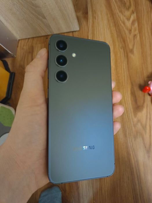 Samsung s24 (256gb) Snapdragon