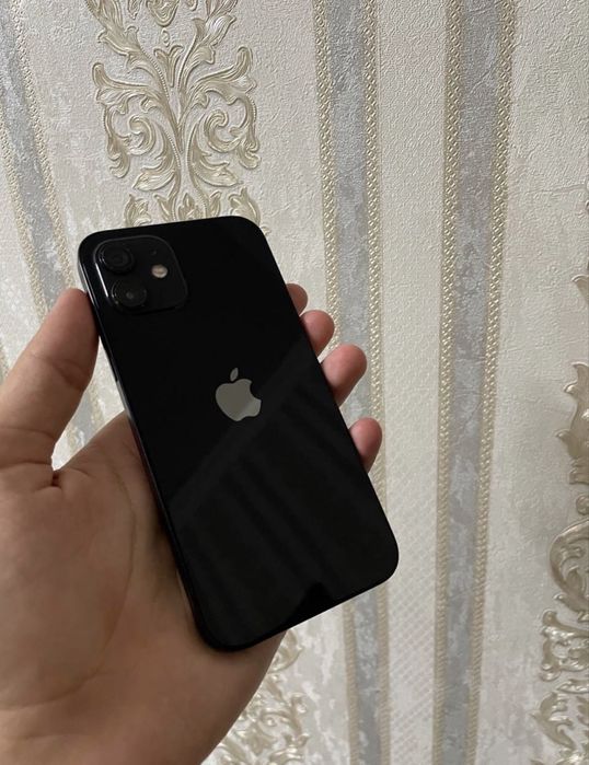 Iphone 12. Ideal srochna sotiladi Umuman aybi yo. Radnoy Pul zarur