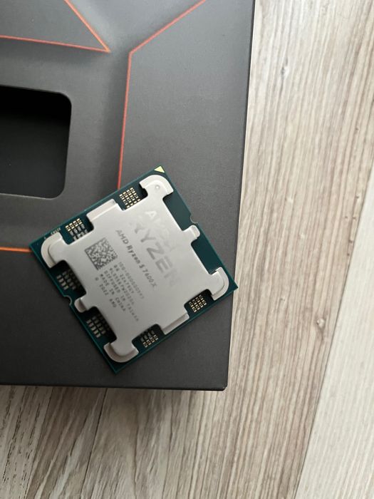 Gigabyte X670 Aorus Elite Ax AM5 + Ryzen 5 7600x AM5