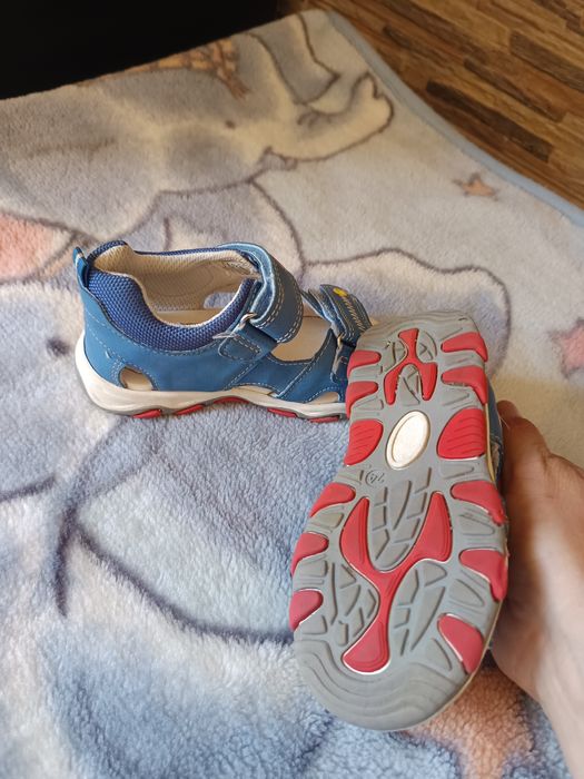 Sandale din piele marimea 24