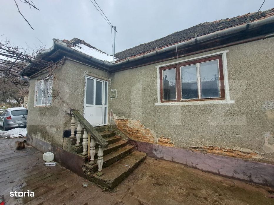 Casa de renovat cu teren generos 1.400 mp – Codlea