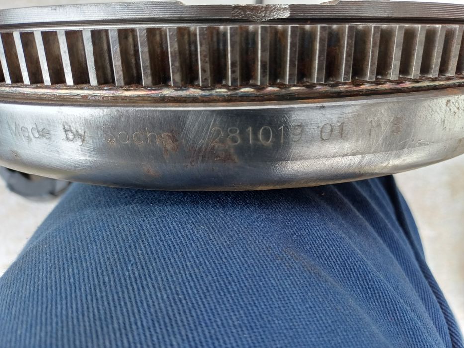 Kit ambreiaj SACHS masa dubla pt.Vw 1.9tdi, 1,6tdi, 2.0tdi. cca.500km.