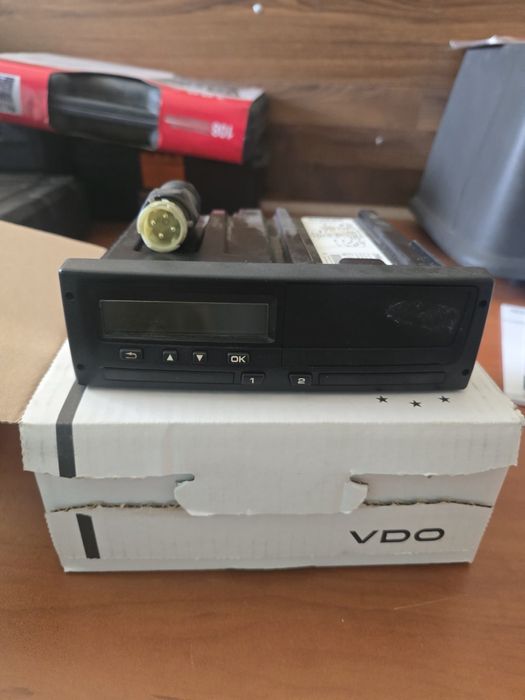 Тахограф VDO.   .
