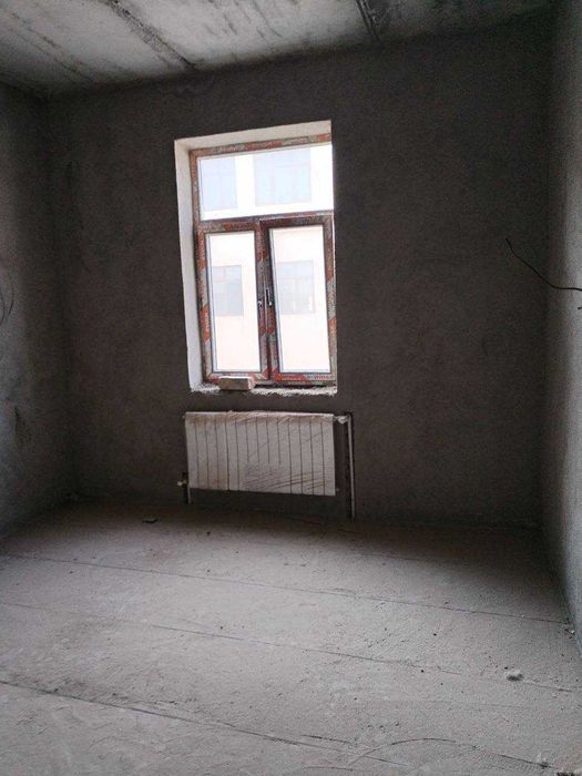 Шахар марказидан дом сотилади