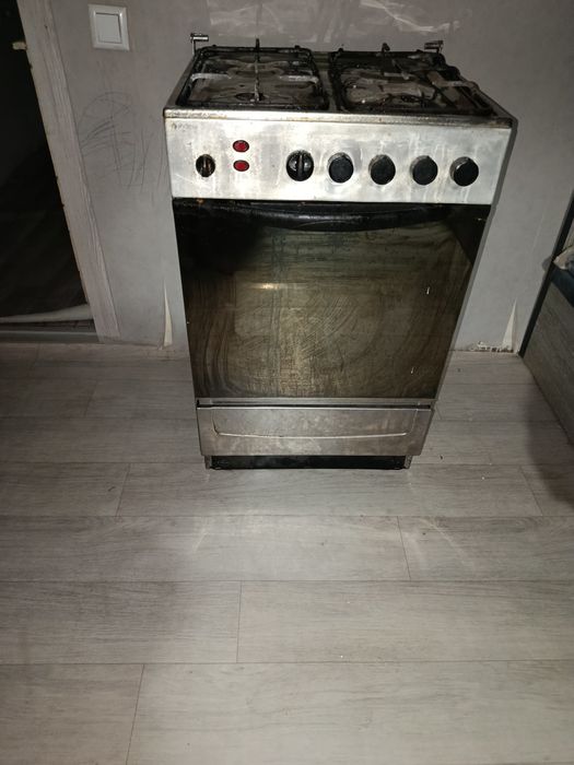 Продается газовая плита