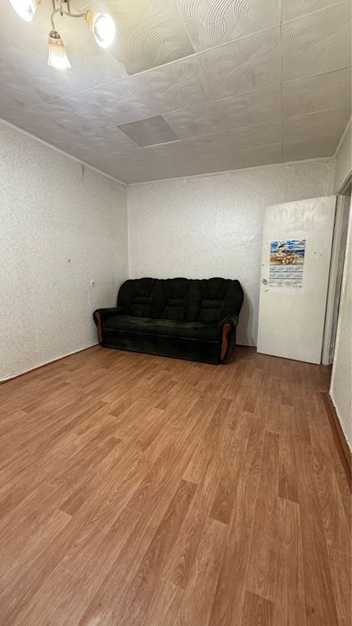 Продам двухкомнатная квартира