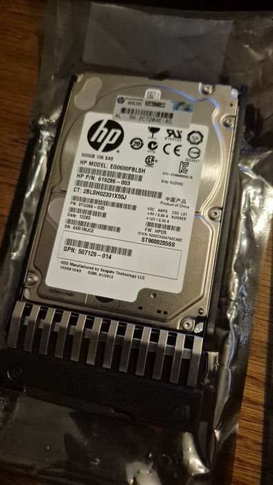 3 x HDD Server HP 600gb 10K SAS 2.5" + Caddy (Smart Carrier)