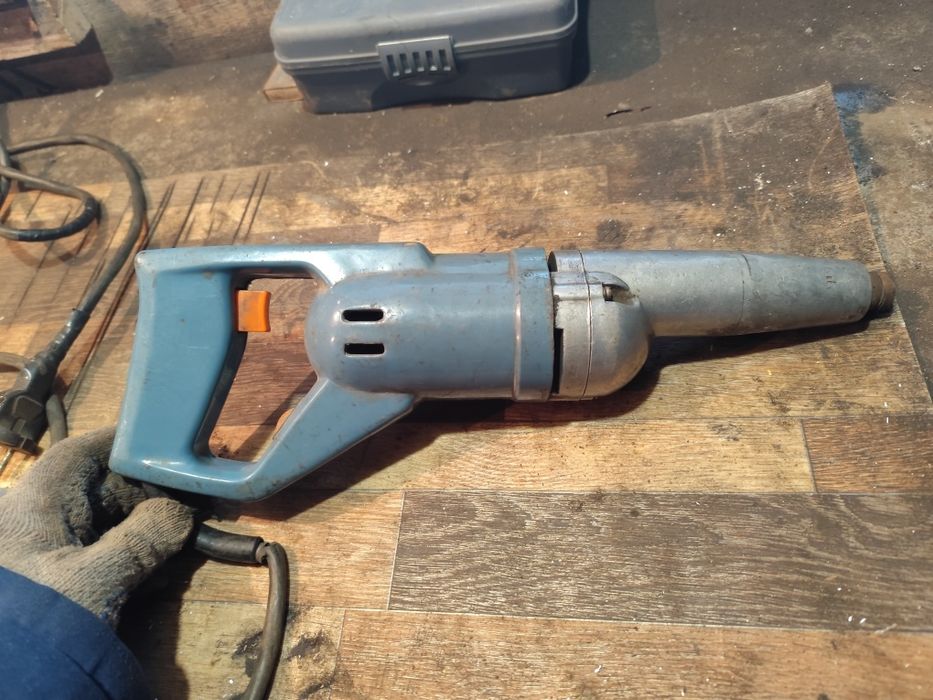 Продам шуруповёрт советский