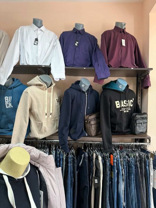 Мъжки и дамски дрехи на едро и дребно !