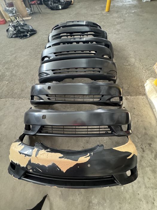 Бамперы на toyota camry