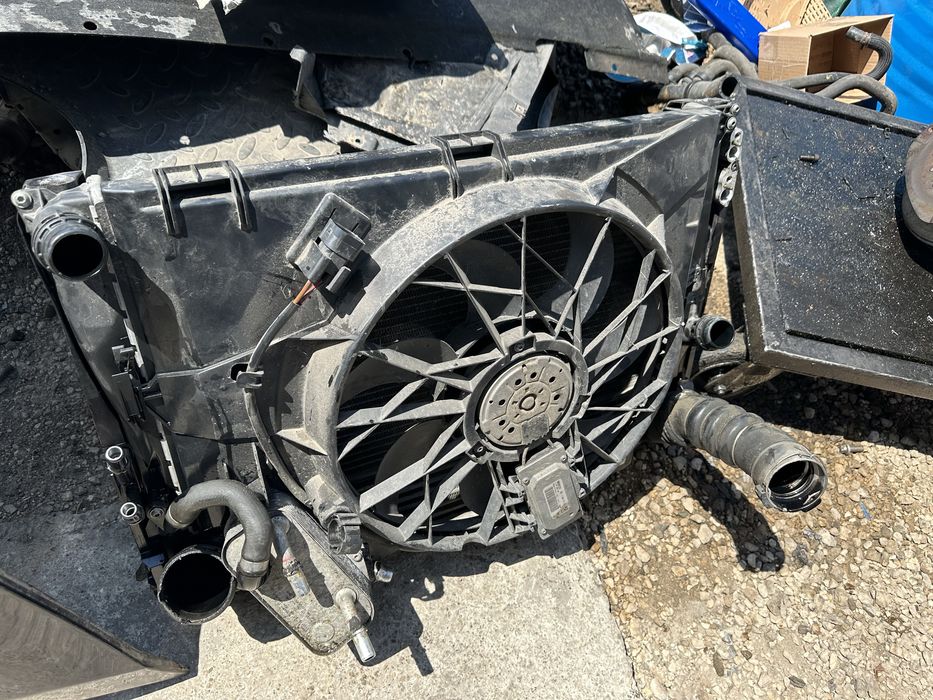 Перка охлаждане със дифузьор за BMW E81,E87,E90,E91,E92,E84