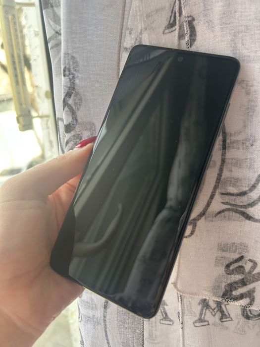 Samsung Galaxy A51. 64ГБ