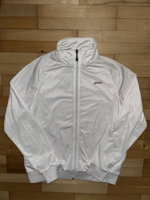 Нов дамски екип Asics