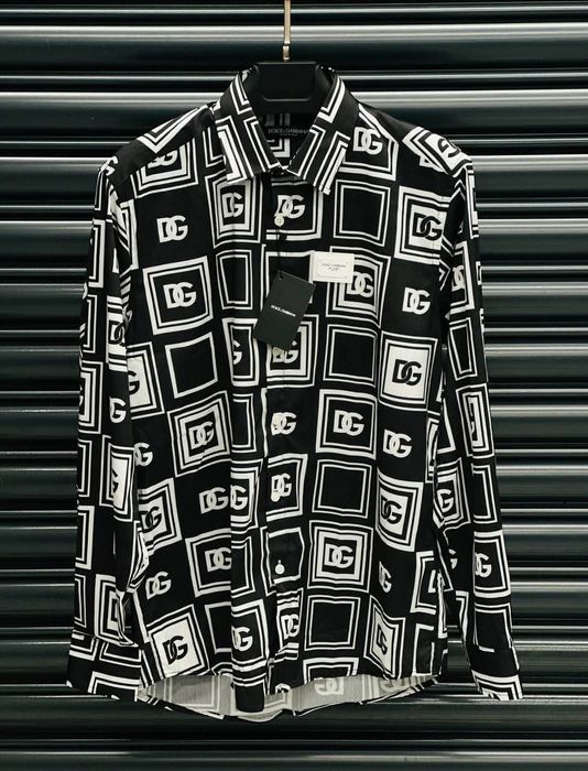 Мъжки ризи различни модели