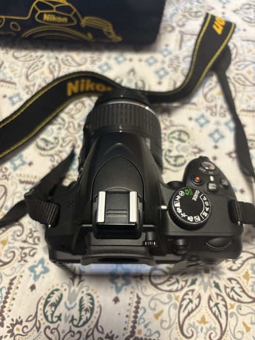 Nikon 3200 / малко използван