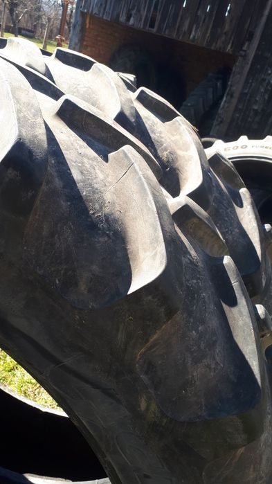 Cauciucuri tractor sau Ifron 12,4R38 Michelin radial