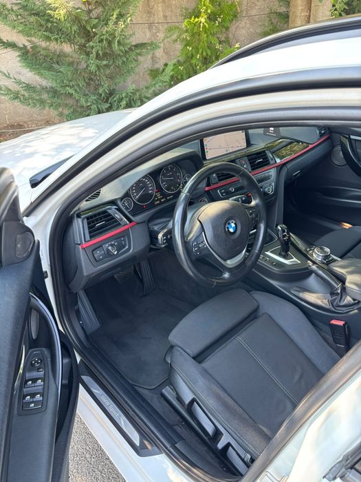 Panoramic/Harman/Kardon/BI xenon/Navi Prof/Automat