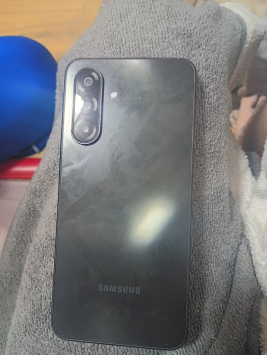 schimb telefonul meu cu 2 iphone 6 e complet funtional si mere foarte bine  2 iphoneuri 7sau 6 macar