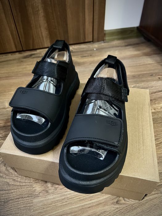 Sandale Ugg noi in cutie