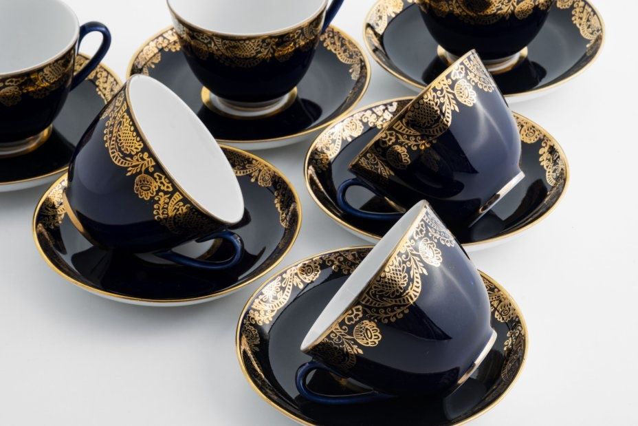 Чайный фарфоровый  сервиз