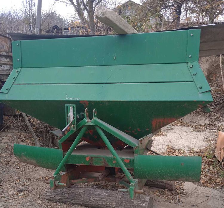 ЮМЗ Трактор и Фадрома, Дискова Брана, Култиватор, Торачка