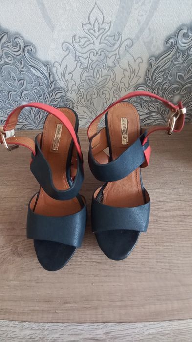 Туфли, босоножки