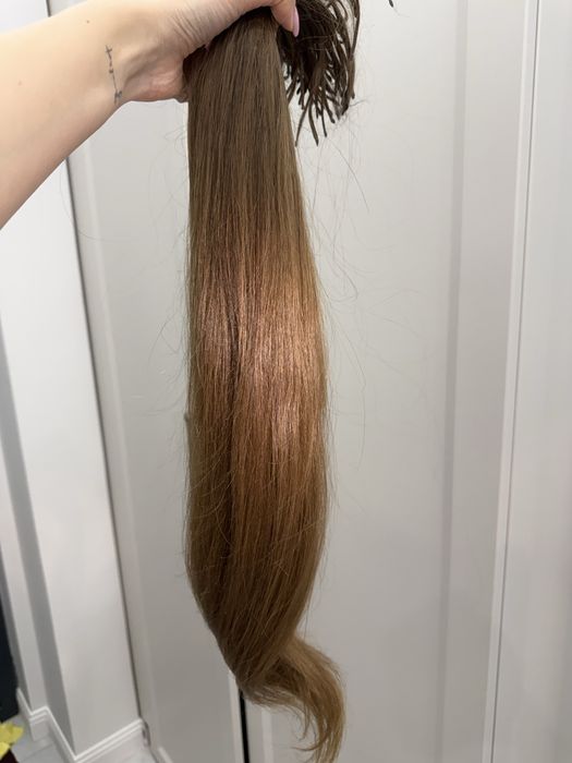 Продам волосы; б/у; хорошего качества;