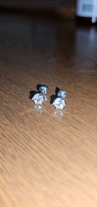 Серёжки гвоздики пусеты золотые 750 пробы