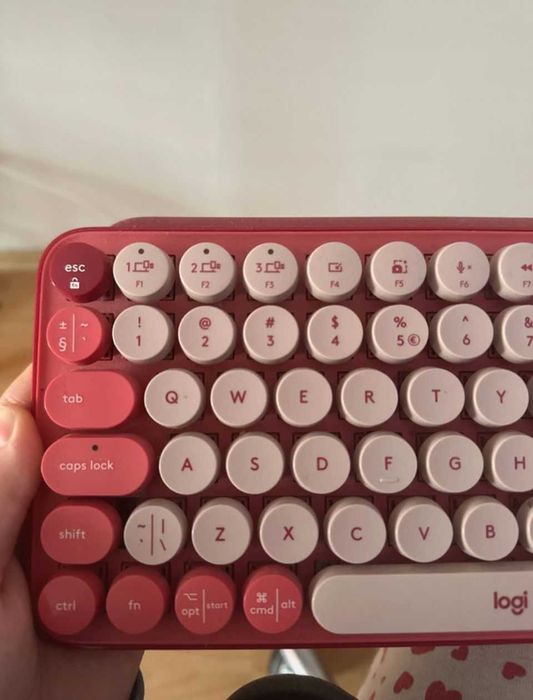Logitech Pop Keys Heartbreaker Tastatura mecanica + mouse