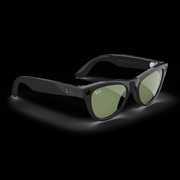 Ray-Ban meta gen. 2 transitions green