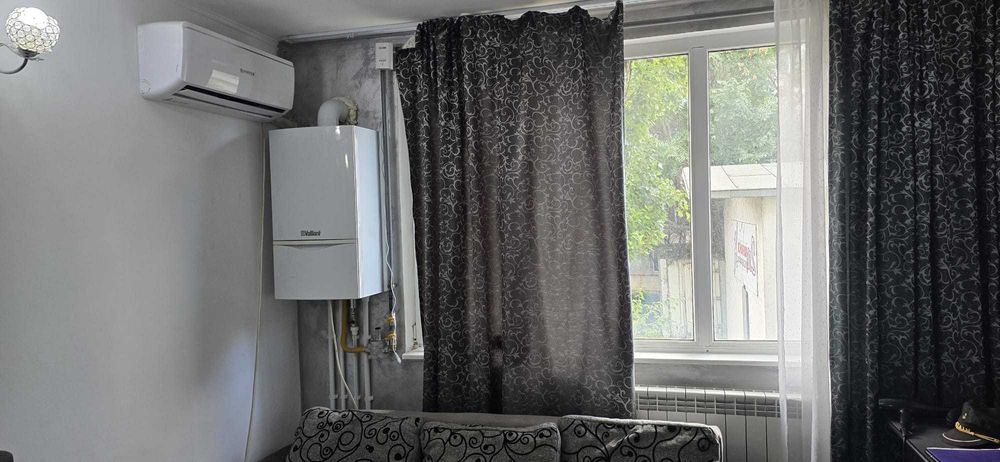 Proprietar vand  Garsoniera zona centrala Tribunal,etaj 1, renovata,CT, Pret avantajos 41000 Euro
