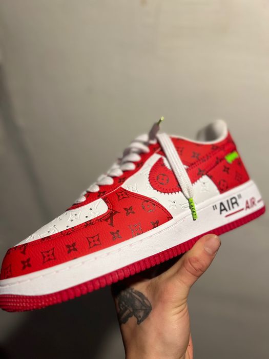 Disponibili în mai multe mărimi
 Noi, în cutie