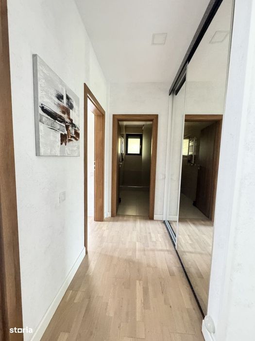Apartament 3 camere, grădină 100 mp, parcare subterană, zona Tractorul