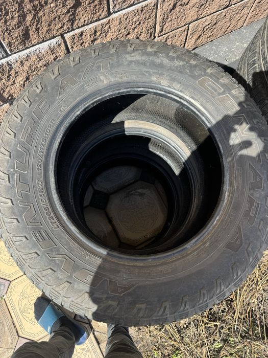 Продам 265/65р17